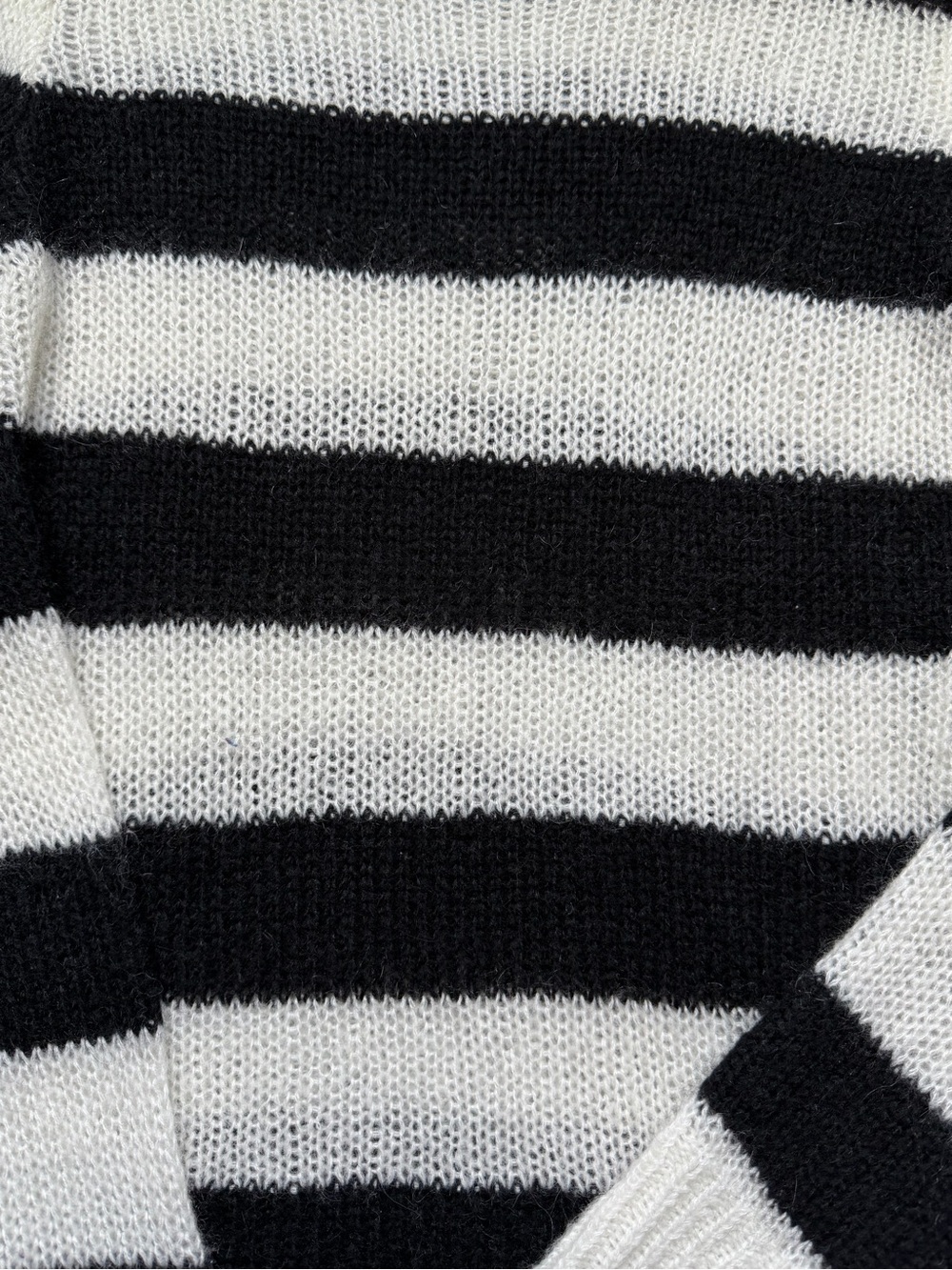 Brandy Melville Colette Striped Sweater - Picture 3 of 4